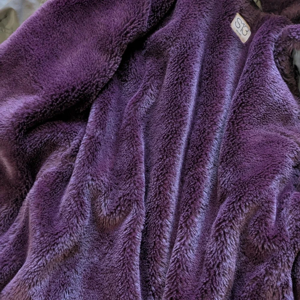 S13 Army Green Parka Jacket with Purple Faux Fur Lining - Picture 2 of 6